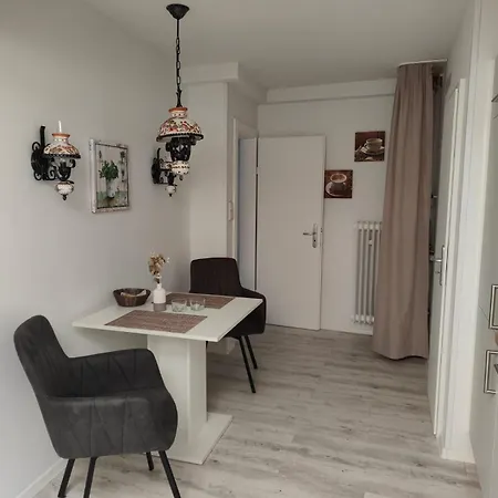 Ferienwohnung Hansen-Joens Friedrichstadt Exterior photo